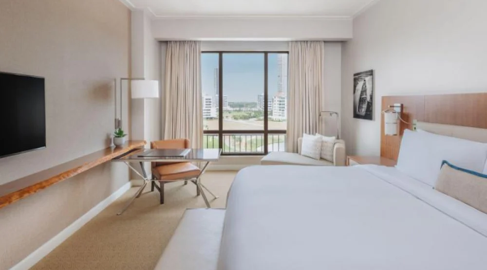 Deluxe Golf View, Guest Room, One King, Golf View at The Santa Maria a Luxury Collection Hotel & Golf Resort