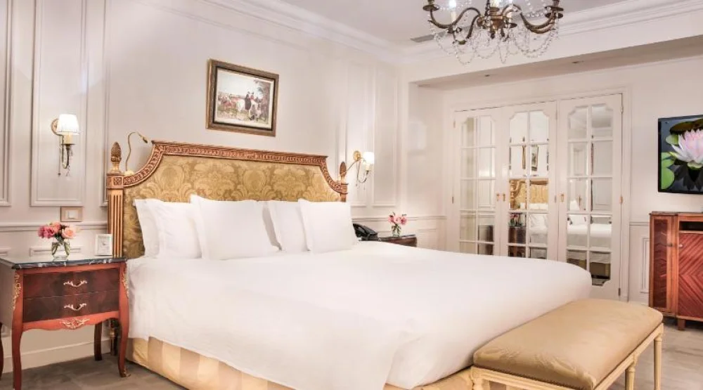 Deluxe Suite at Alvear Palace Hotel Leading Hotels of the World