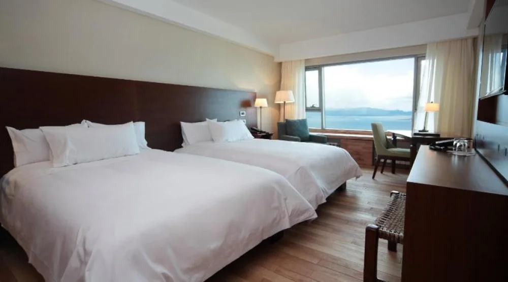 Twin Deluxe Room at Arakur Ushuaia Resort & Spa