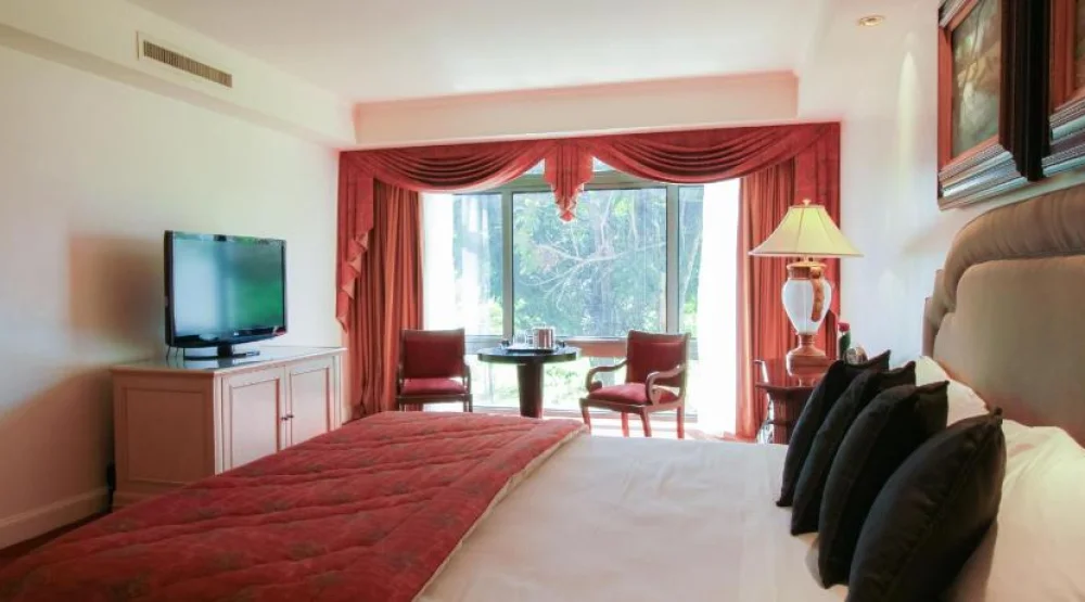 Paradise Double Suite at Iguazu Grand Resort Spa & Casino