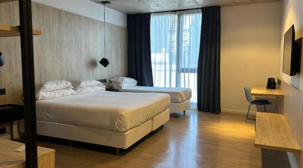 Deluxe Triple Room at Krista Hotel Boutique