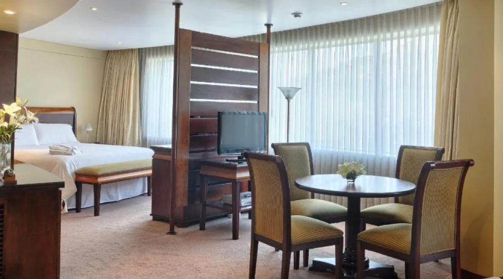 Royal Suite at Suites Camino Real