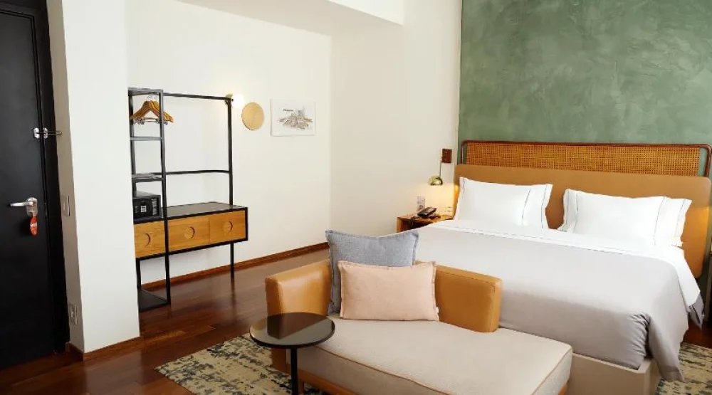 Corner Superior King Room - City View at Canopy by Hilton Sao Paulo Jardins