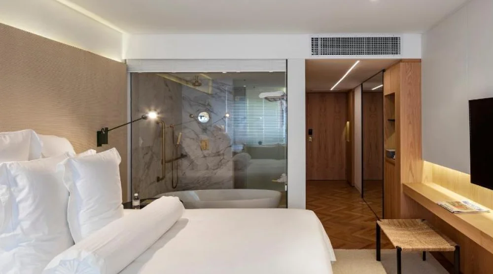 Deluxe King Room at Emiliano Rio