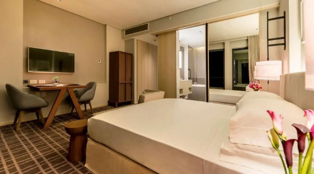 One King Bed with Ocean View Club Access at Grand Hyatt Rio De Janeiro