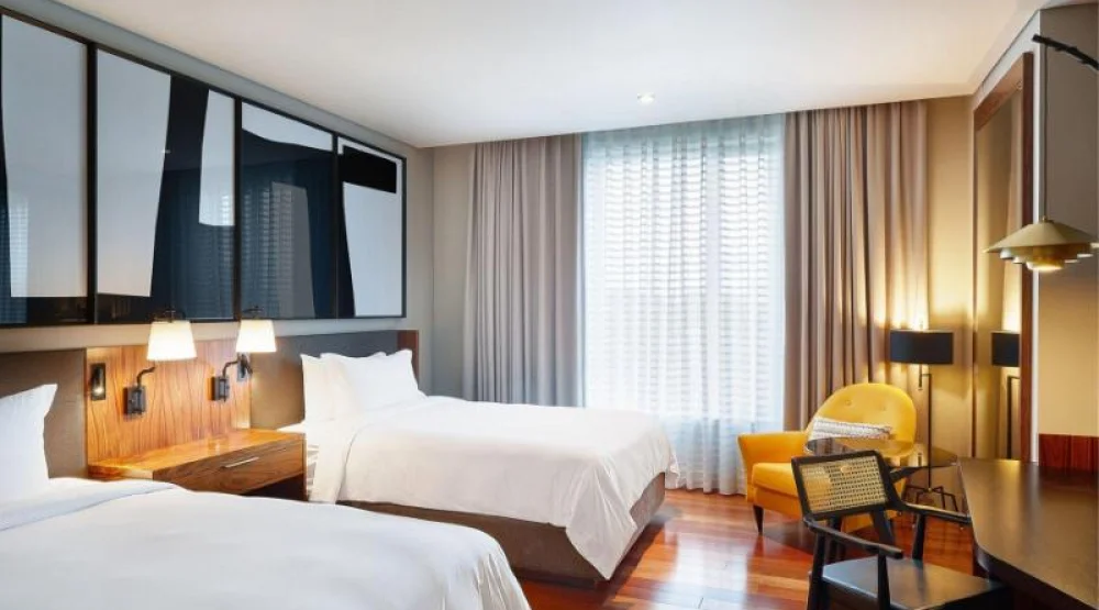 Deluxe High Floor, Guest Room, Two Twin, River View, High Floor at JW Marriott Hotel Sao Paulo