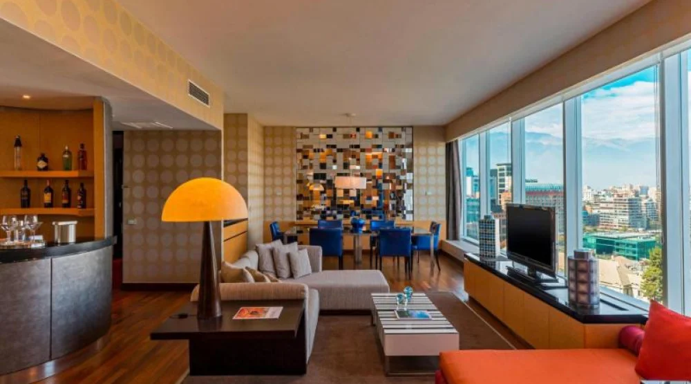 Wow, Suite, One King, Corner Room at W Santiago