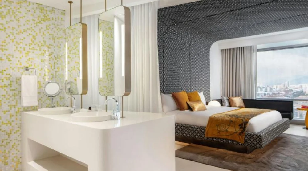 Deluxe King, Guest Room, One King at W Bogota