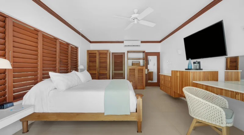 Garden Verandah at Couples Swept Away