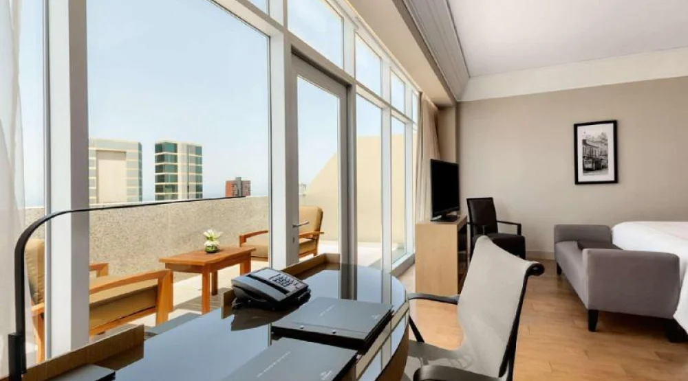 One King Executive Balcony at Hilton Lima Miraflores