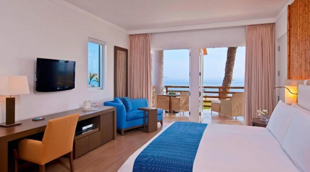 Deluxe Guest Room, Two Queen, Garden View at Hotel Paracas a Luxury Collection Resort
