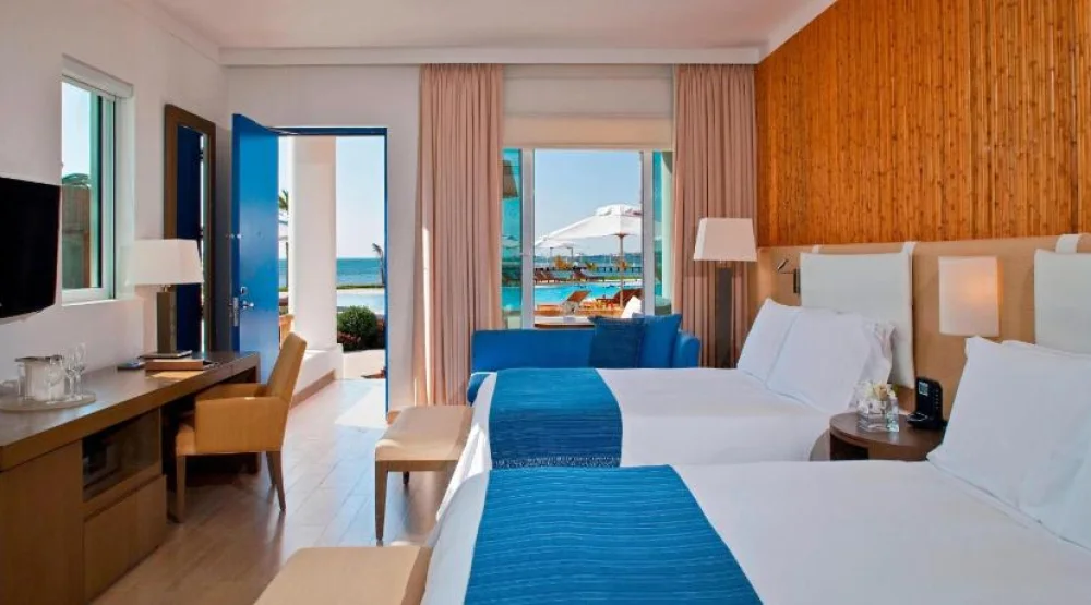 Deluxe Guest Room, Two Queen, Oceanfront at Hotel Paracas a Luxury Collection Resort