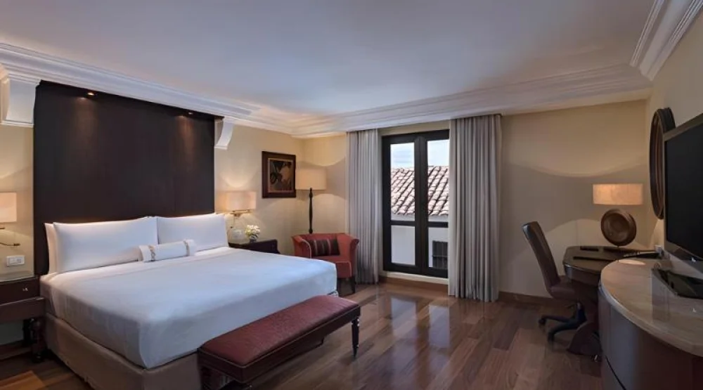 Deluxe Room, Guest Room, One King at JW Marriott El Convento Cusco