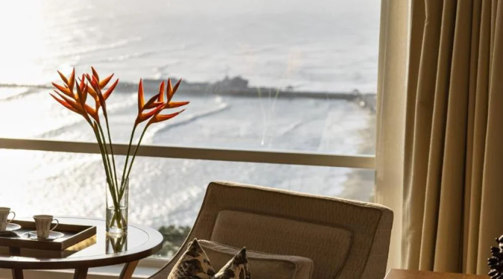 Deluxe Junior Suite with Ocean View at Miraflores Park A Belmond