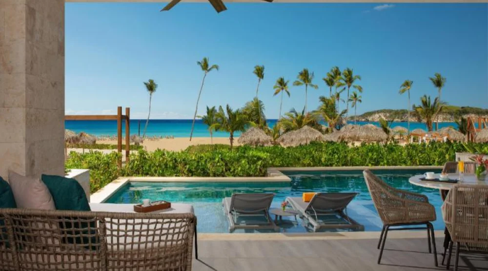 Preferred Club Master Suite Swim Out Ocean Front at Dreams Macao Beach Punta Cana