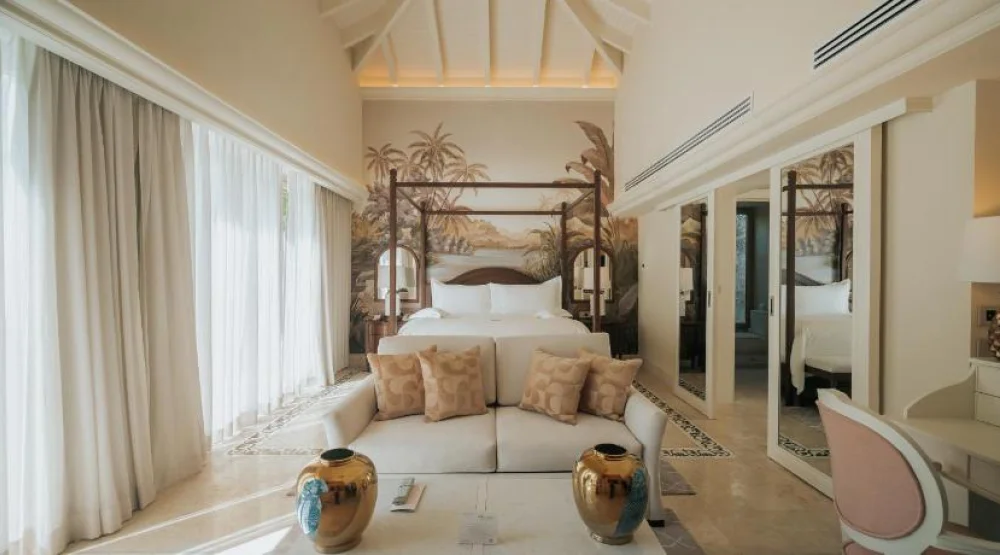 Luxury Pool Junior Suite at Eden Roc Cap Cana