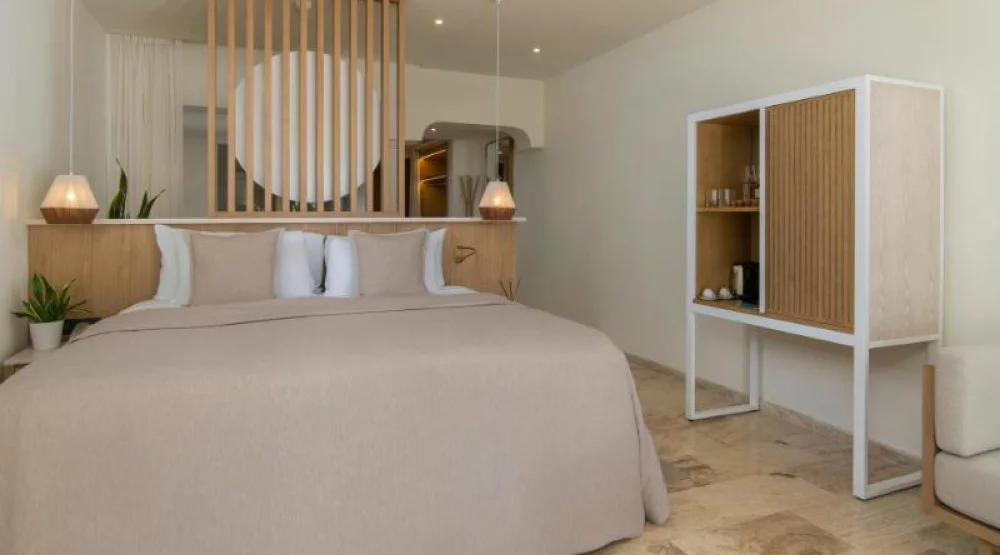 Junior Suite Swimup at Paradisus Palma Real Golf & Spa Resort