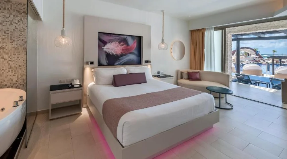 Luxury Junior Suite Swim Out Diamond Club at Royalton Chic Punta Cana