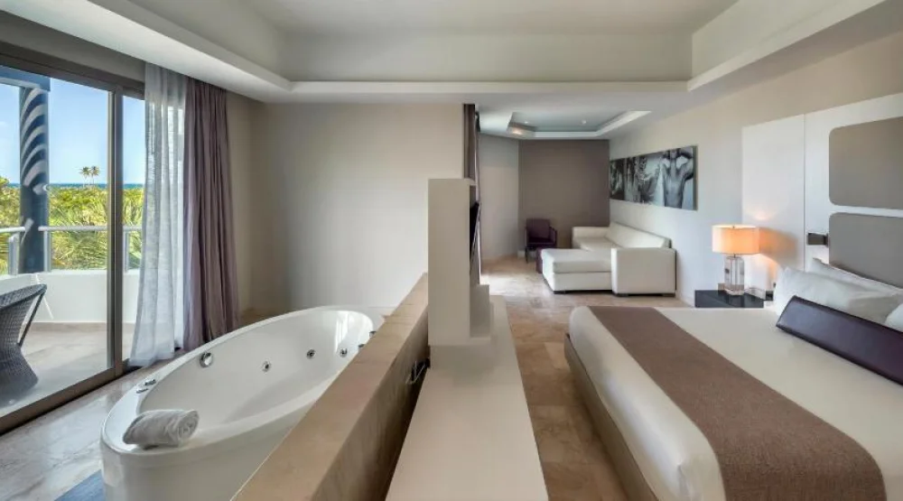 The Mansion at Royalton Chic Punta Cana