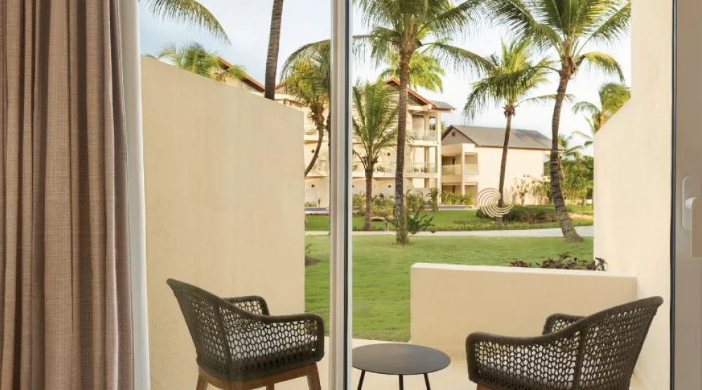 Preferred Club Garden View - One King at Secrets La Romana Resort & Spa