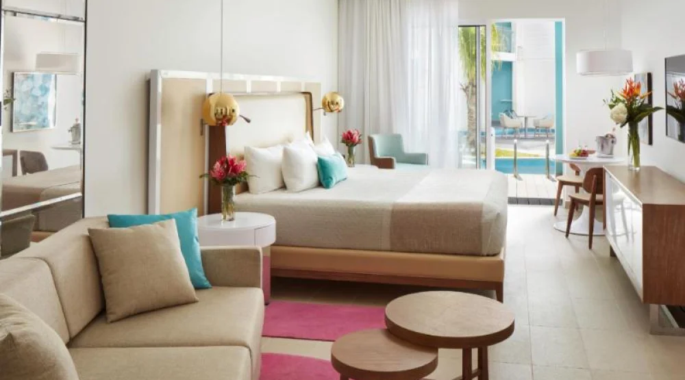 Beachfront Honeymoon Suite at Azul Beach Resort Negril by Karisma