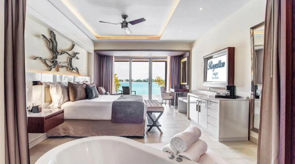 Luxury Junior Suite Swim Out at Hideaway At Royalton Negril