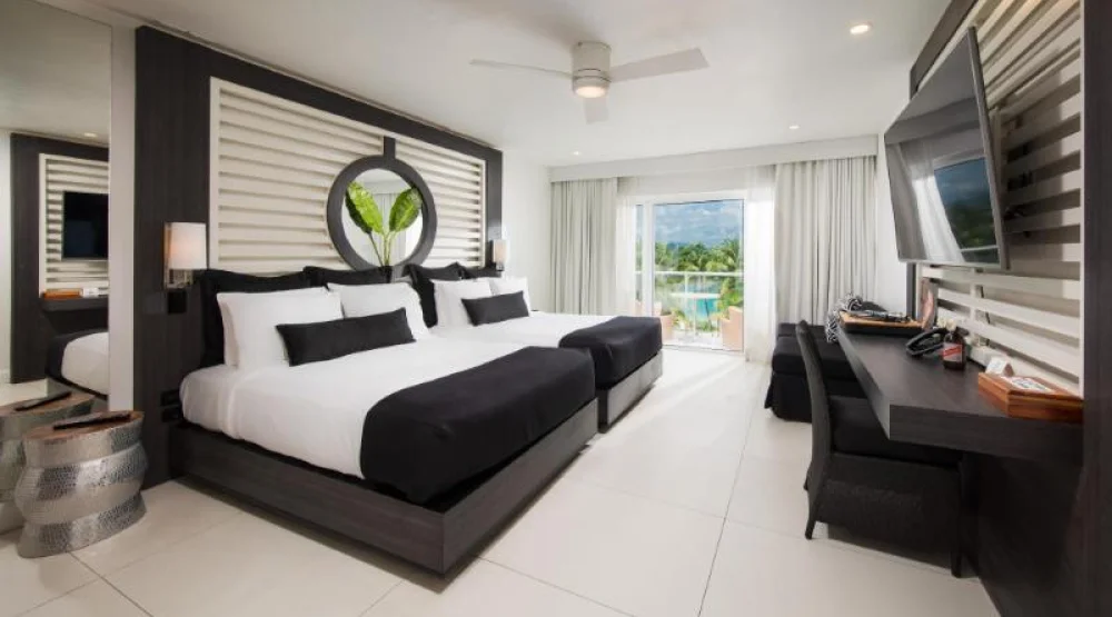 Junior Suite Double Ocean View at S Hotel Montego Bay