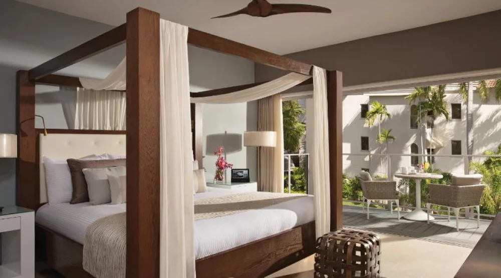 Junior Suite Tropical View King at Zoetry Montego Bay