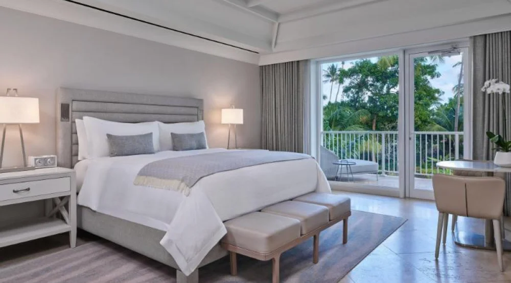 Deluxe, Guest Room, One King, Garden View at St Regis Bahia Beach