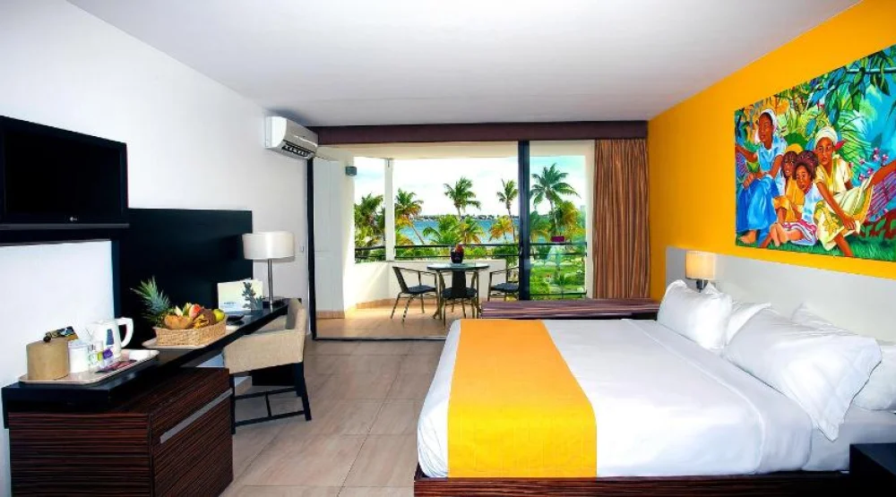 Superior King Room with Sofa Bed at Hommage Hotel & Residences