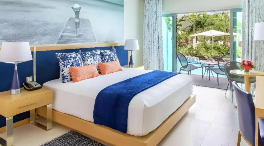 Double Swim Up Room at Harbor Club St Lucia Curio Collection by Hilton