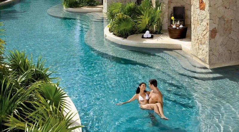 Preferred Club Junior Suite Swim Out at Secrets Maroma Beach