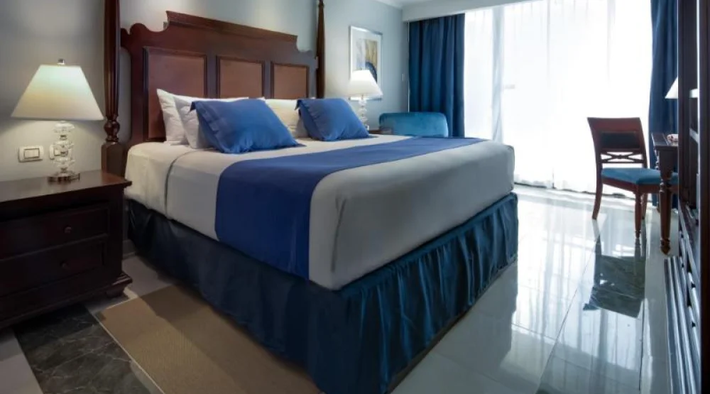 Royal Level Luxury Ocean View at Barcelo Aruba