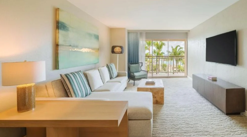 One King Resort View Cayena Suite with Balcony High Floor at Hyatt Regency Aruba Resort & Casino