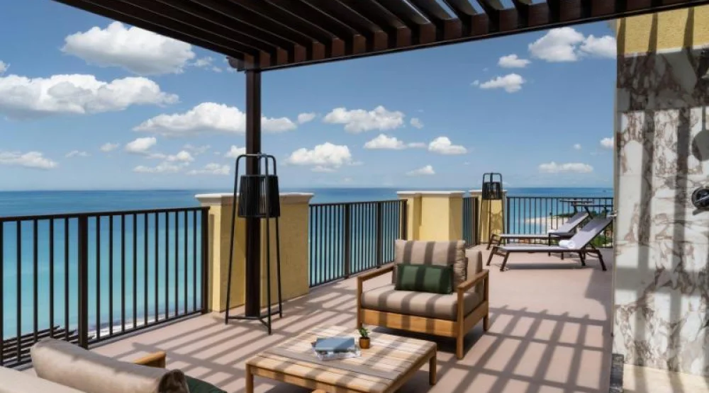 Ritz-carlton Suite, Club Lounge Access, One Bedroom Presidential Suite, One King, Oceanfront at The Ritz-Carlton Aruba