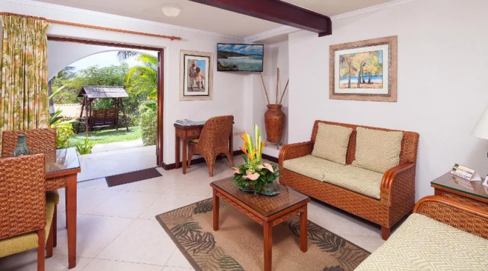 Suite Garden View at Sugar Cane Club Hotel & Spa