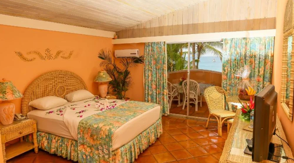 Deluxe Double Room at Coco Reef Tobago