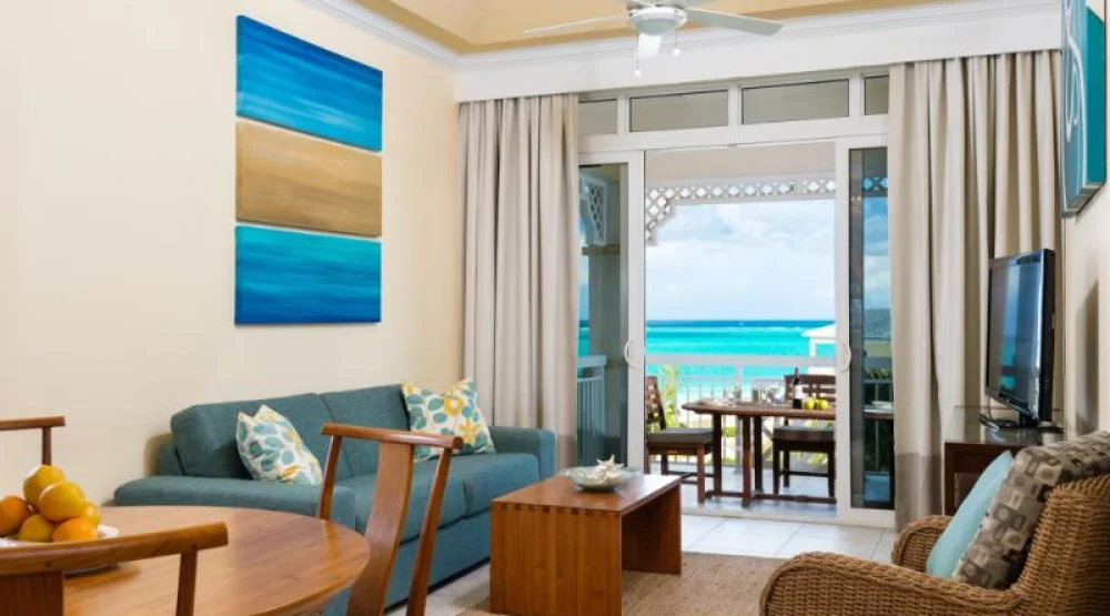 One Bedroom Garden Suite at Alexandra Resort