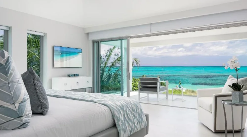 Seaclusion Oasis at Grace Bay Club