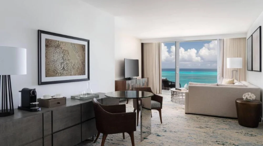 Executive Suite, Suite, One King, Oceanfront, Balcony at The Ritz-Carlton Turks & Caicos