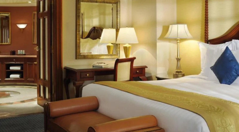 Presidential Suite, One King, Balcony at Cairo Marriott Hotel & Omar Khayyam Casino