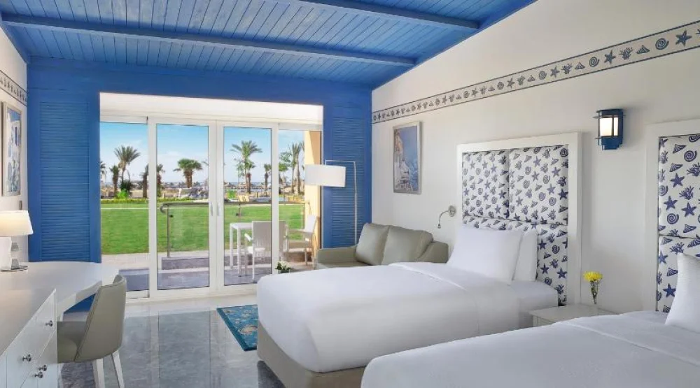 Twin Premium Room Garden View at Hilton Hurghada Plaza