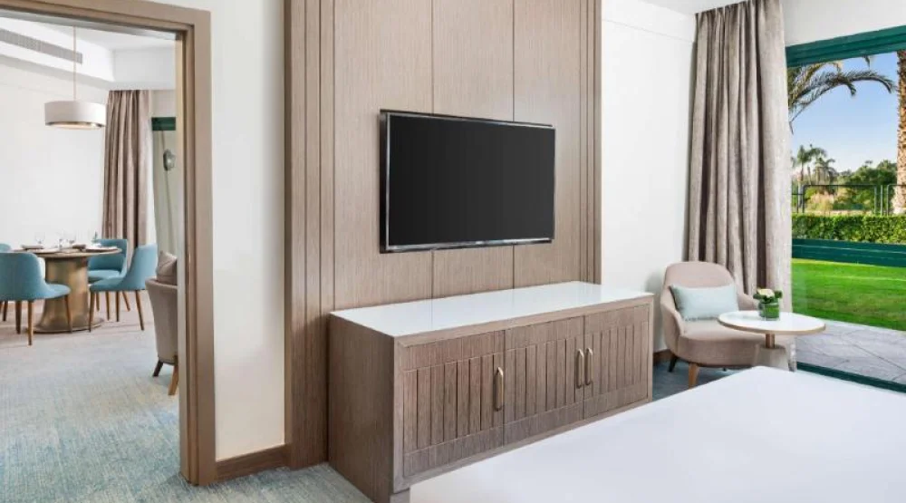 Family Room at Hilton Pyramids Golf