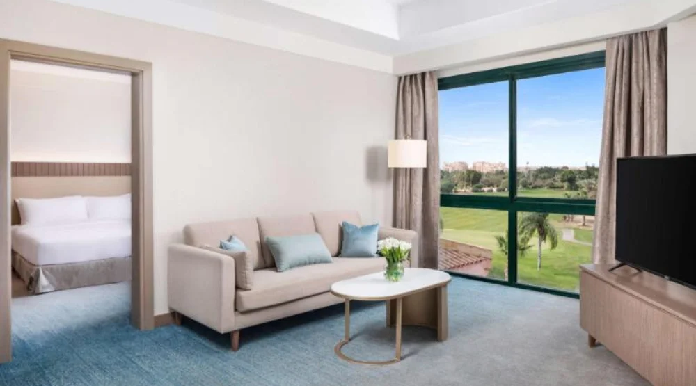 King Premier Suite at Hilton Pyramids Golf