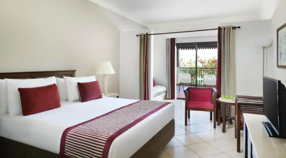 Superior Family Room at Jaz Belvedere