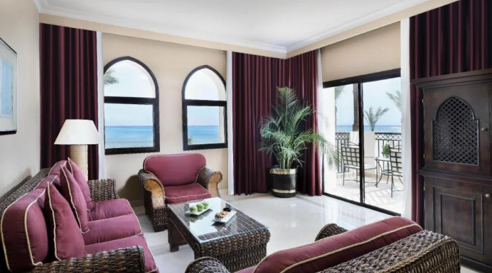 Junior Suite Queen at Jaz Belvedere