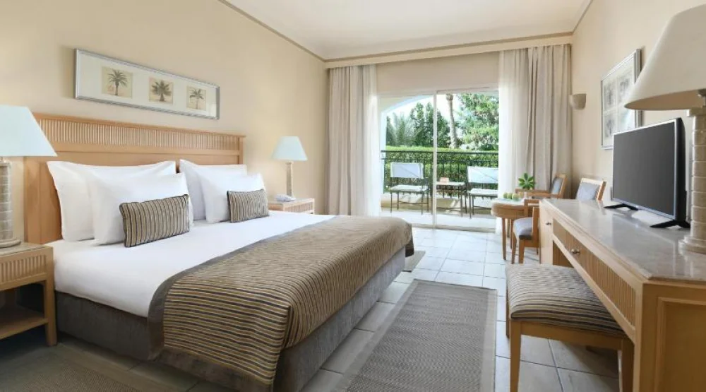 Superior Family Room at Jaz Makadi Star & Spa