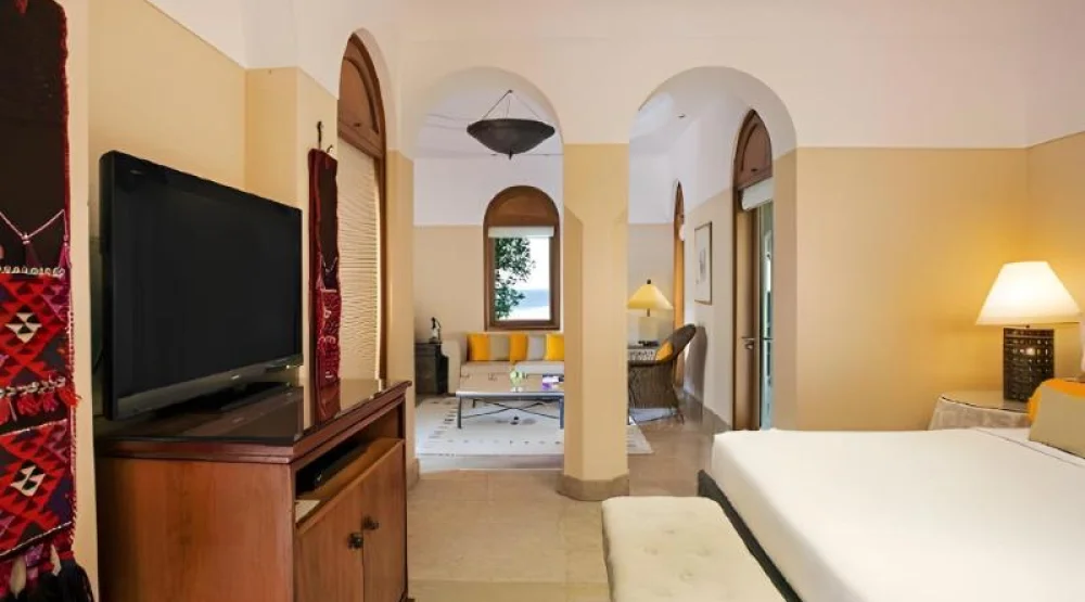 Superior Deluxe Suite at Oberoi Sahl Hasheesh