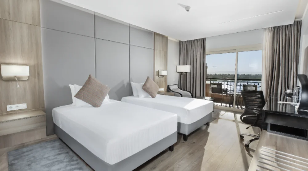 Executive Front Nile View at Steigenberger Nile Palace Luxor