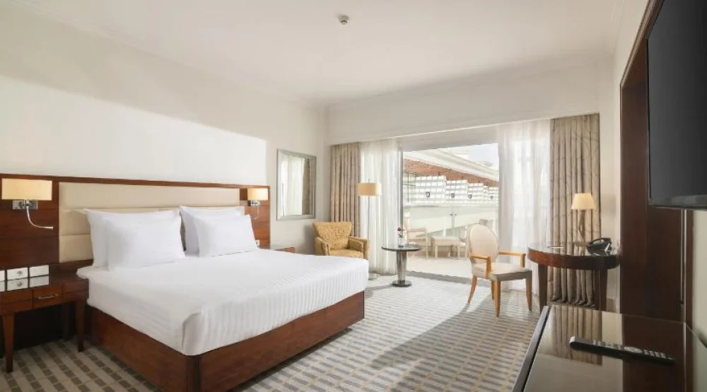 Junior Suite at Steigenberger Pyramids Cairo